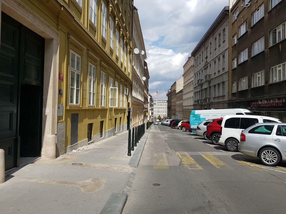 New Residence Apartments Near Wenceslas Square Prag Dış mekan fotoğraf